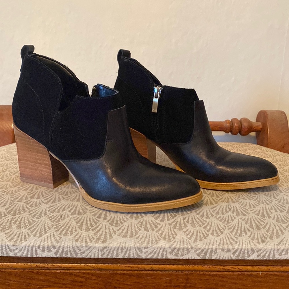 Marc Fisher Ginger Ankle Bootie